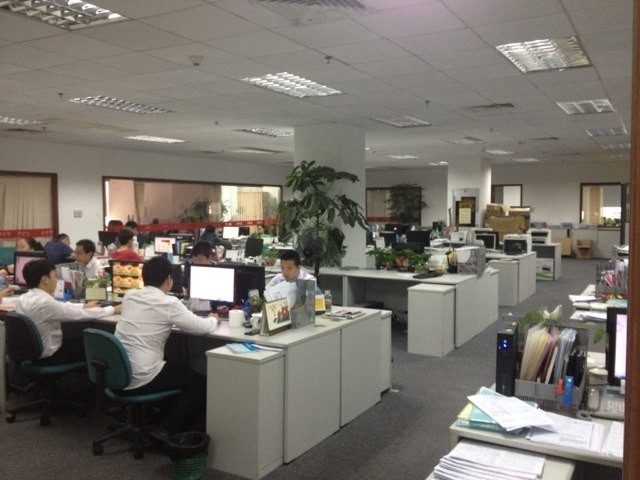 法国专业的化妆品进口清关公司